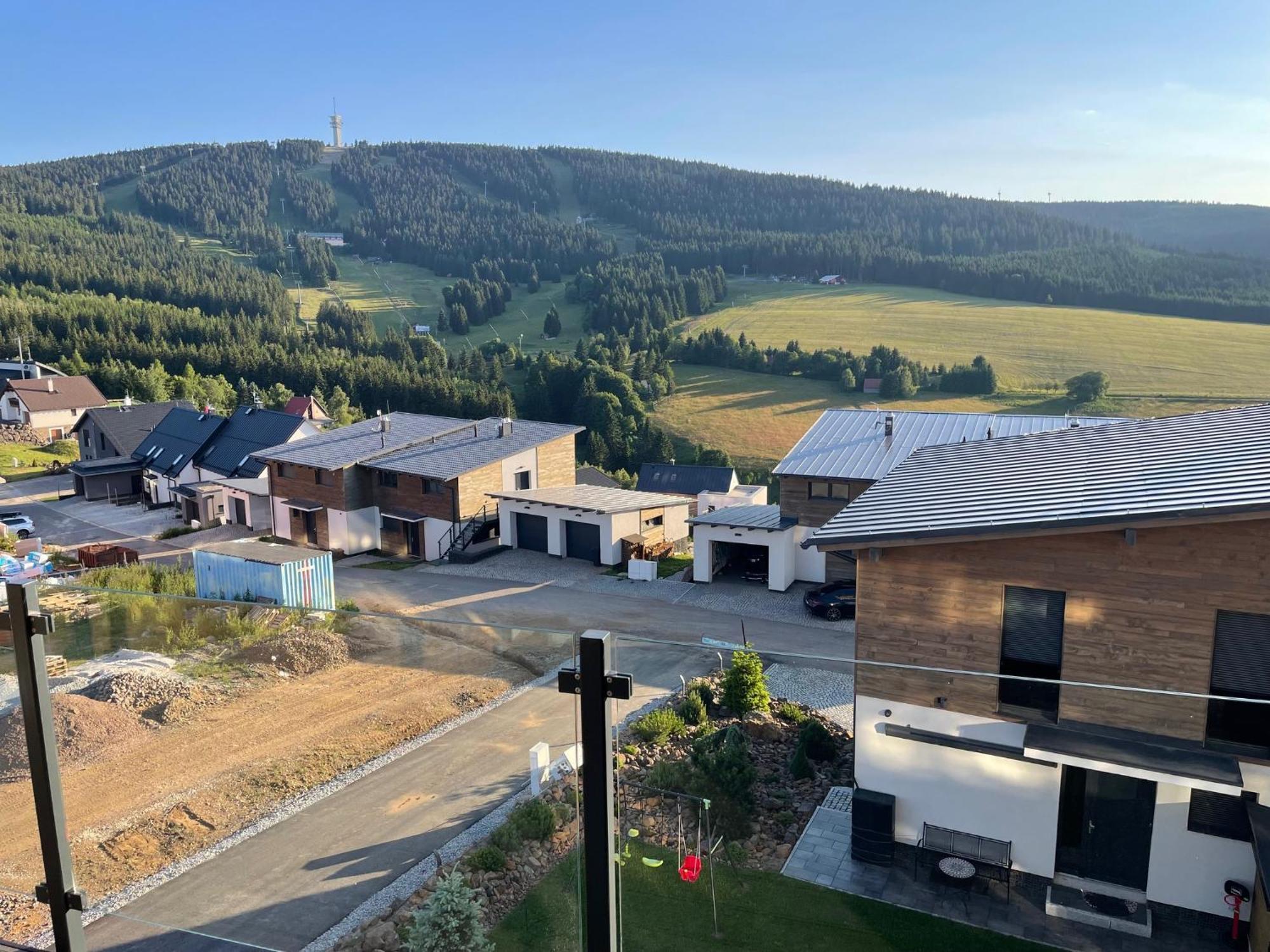 Apartmany Horizont Loucna pod Klinovcem Exterior photo